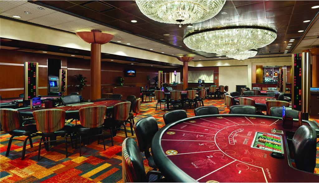 Ameristar Casino Hotel East Chicago Екстериор снимка
